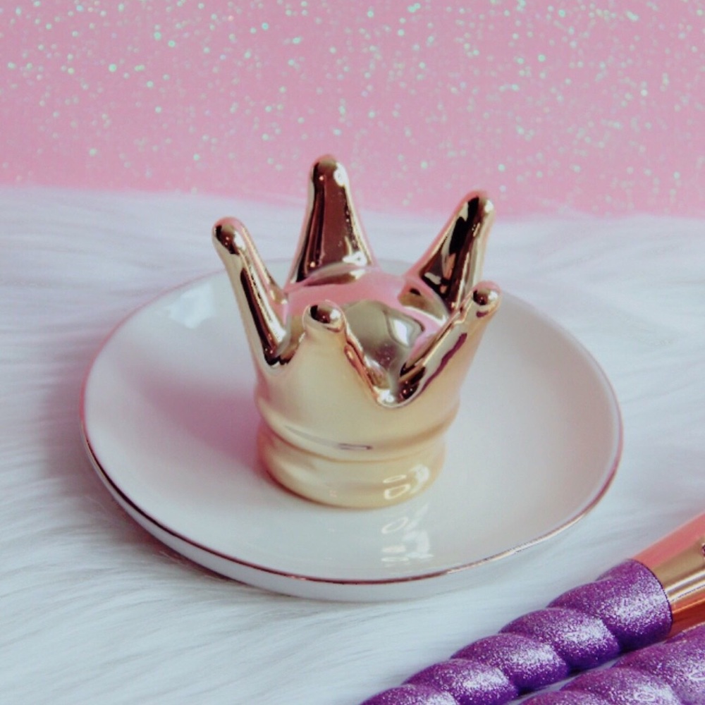 crown jewelry tray
